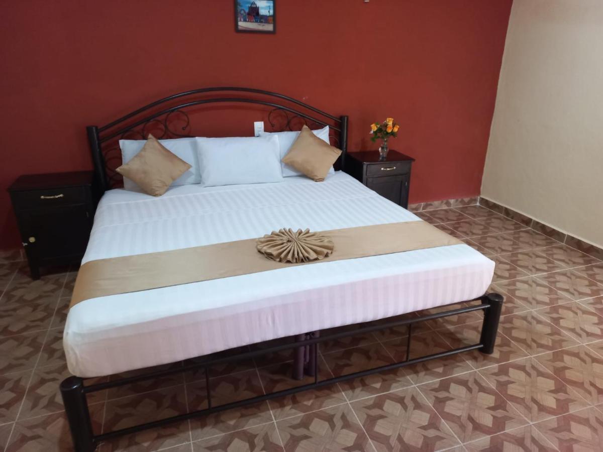 Hotel Don Jacinto Valladolid  Luaran gambar