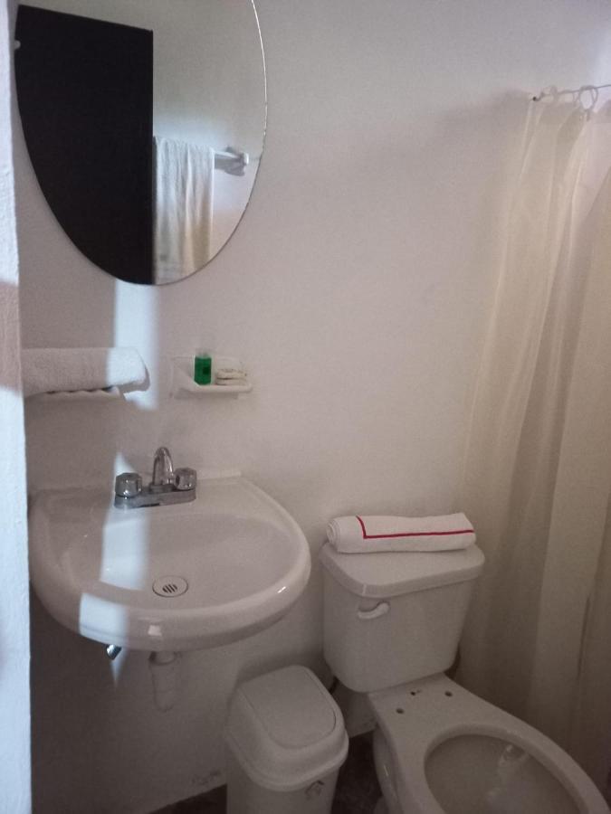 Hotel Don Jacinto Valladolid  Luaran gambar