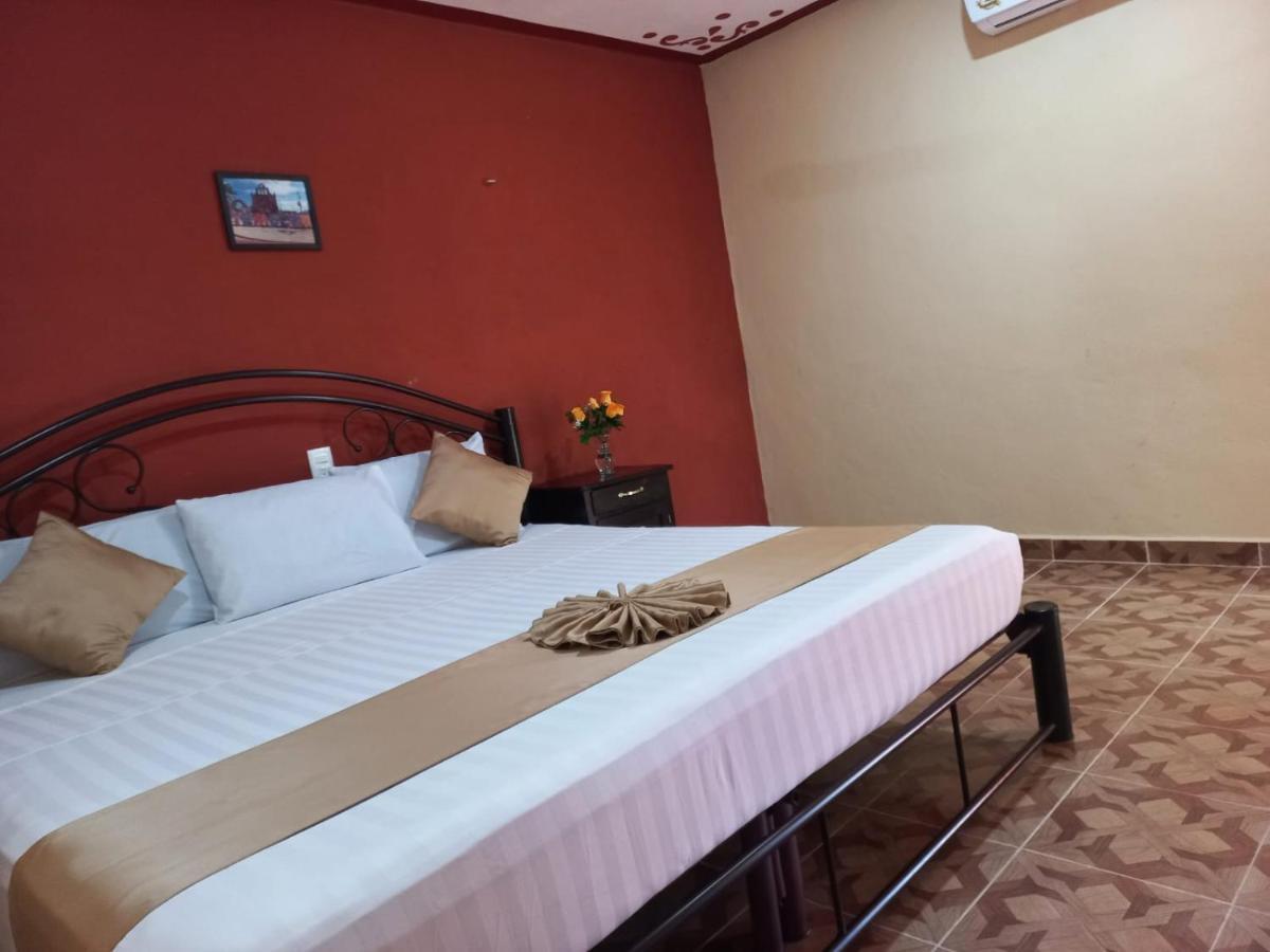 Hotel Don Jacinto Valladolid  Luaran gambar