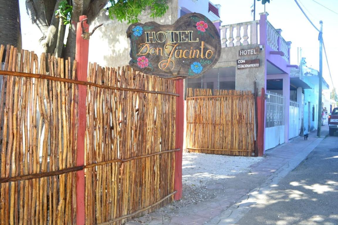 Hotel Don Jacinto Valladolid  Luaran gambar