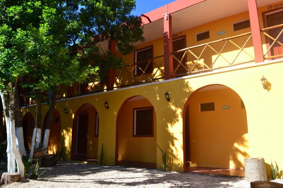 Hotel Don Jacinto Valladolid  Luaran gambar